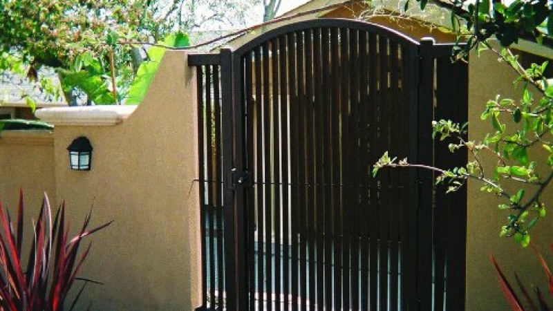 Home with a fenced entrance